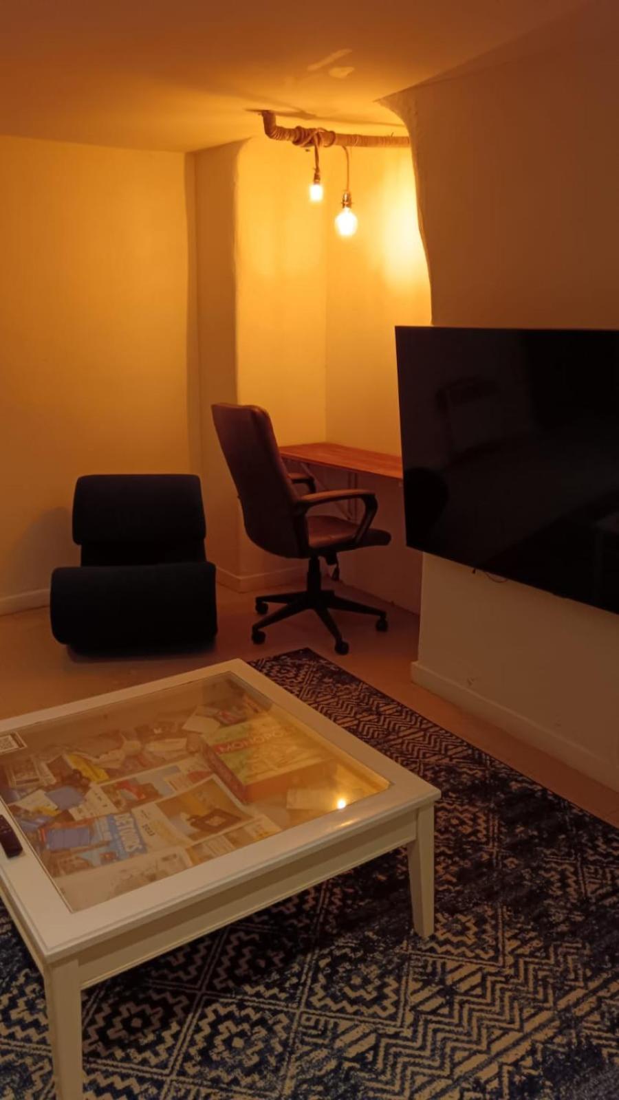 Appartement Charming And Modern Cave In The Heart Of The Port